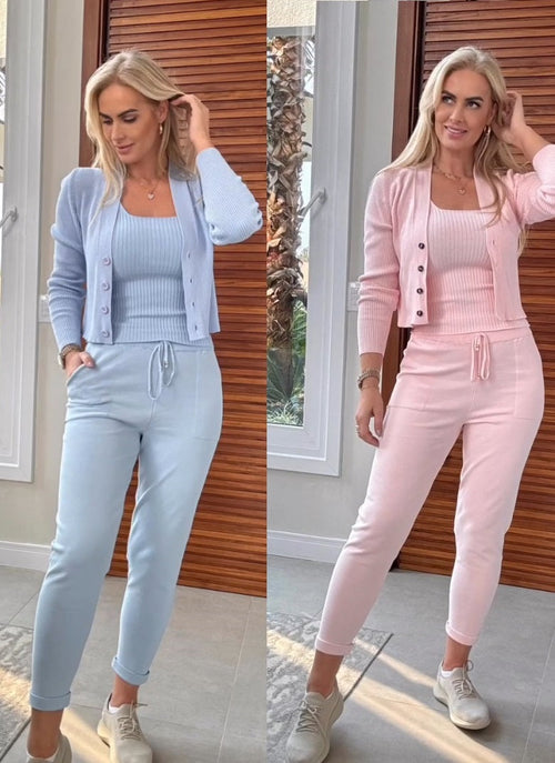 Compre 1 leve 2 Conjuntos Mariah Cropped + Casaquinho + Calça (Oferta Black)