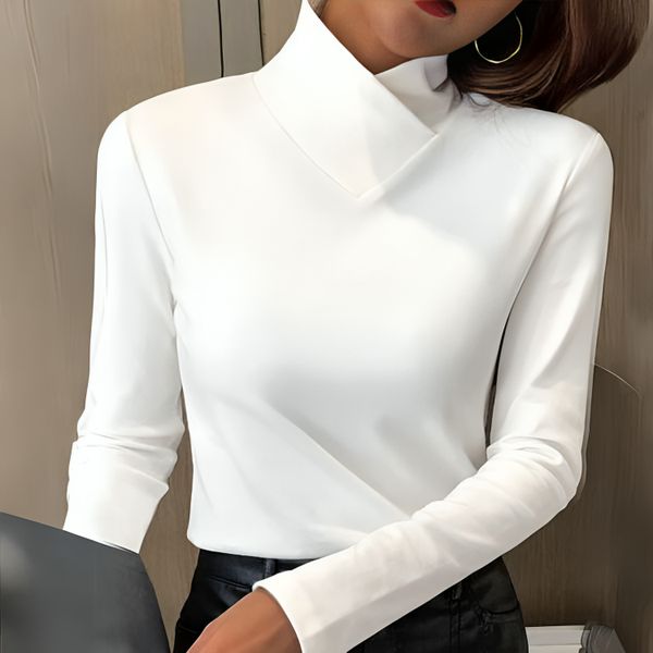 Rebecca - Modelo elegante com gola alta