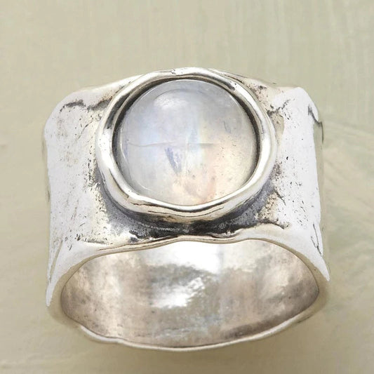 Anel de prata com pedra da lua