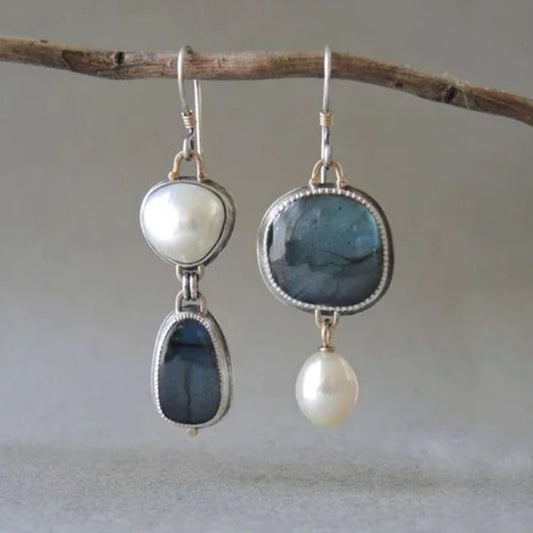 Brincos vintage de pedra azul com pérolas
