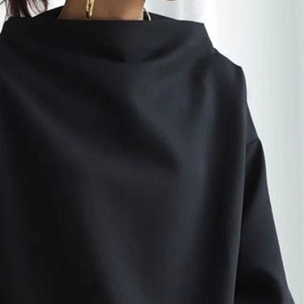 Soraya - Soft Knit Top with High Neck