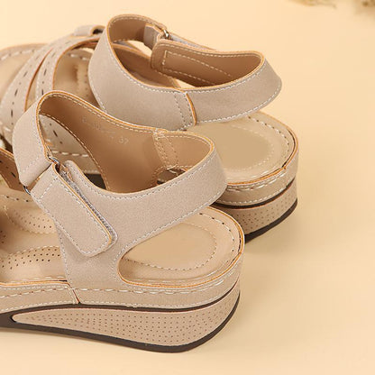 Sandália Feminina Flowers Ergonômica Coleção de Outono